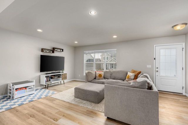 6010 Stoney Oak Lane, Madison, WI 53718