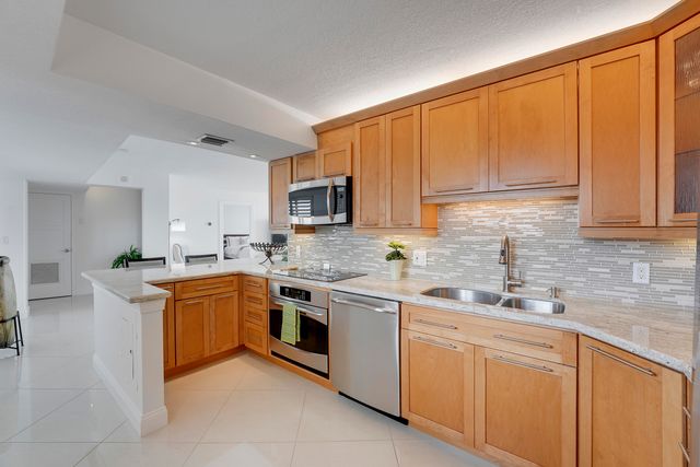 300 Ocean Trail Way 709, Jupiter, FL 33477
