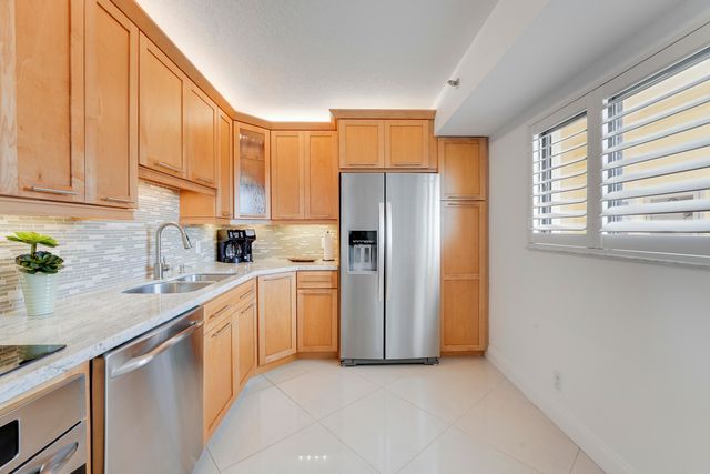 300 Ocean Trail Way 709, Jupiter, FL 33477