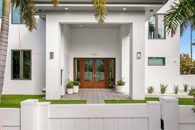 1801 PASS A GRILLE WAY, St Pete Beach, FL 33706