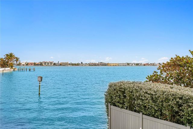 1801 PASS A GRILLE WAY, St Pete Beach, FL 33706