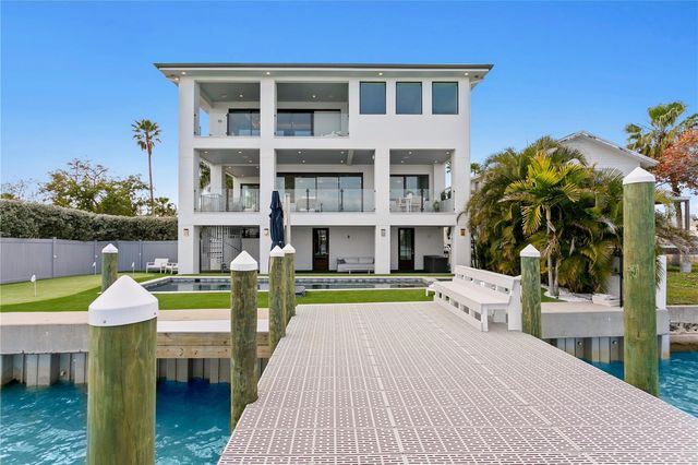 1801 PASS A GRILLE WAY, St Pete Beach, FL 33706