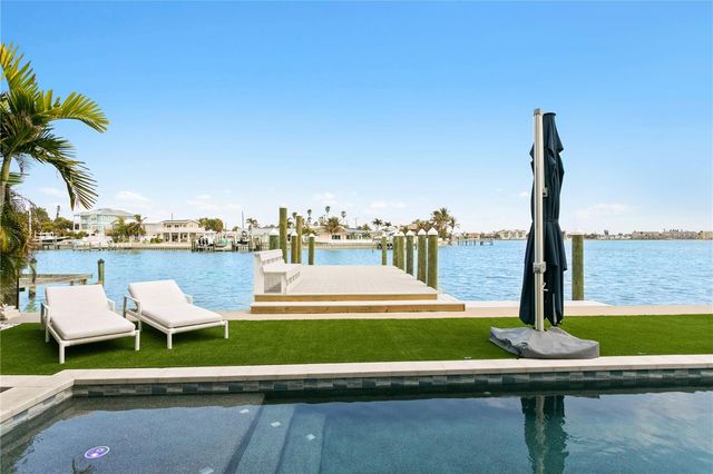 1801 PASS A GRILLE WAY, St Pete Beach, FL 33706