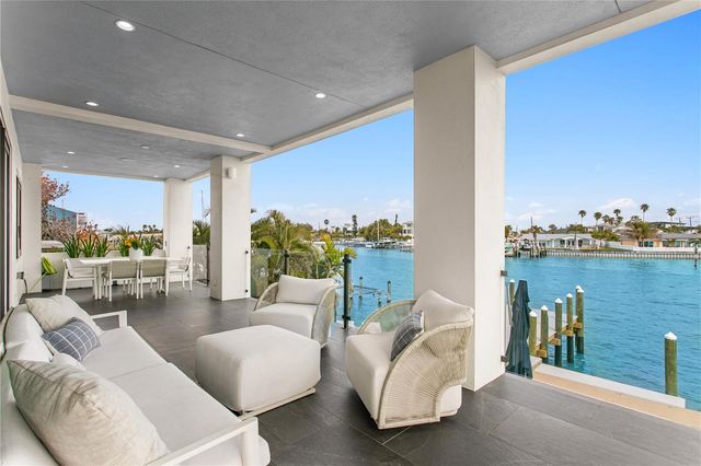 1801 PASS A GRILLE WAY, St Pete Beach, FL 33706