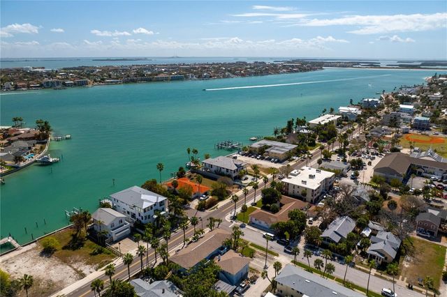 1801 PASS A GRILLE WAY, St Pete Beach, FL 33706