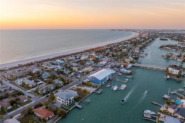 1801 PASS A GRILLE WAY, St Pete Beach, FL 33706