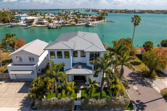 1801 PASS A GRILLE WAY, St Pete Beach, FL 33706