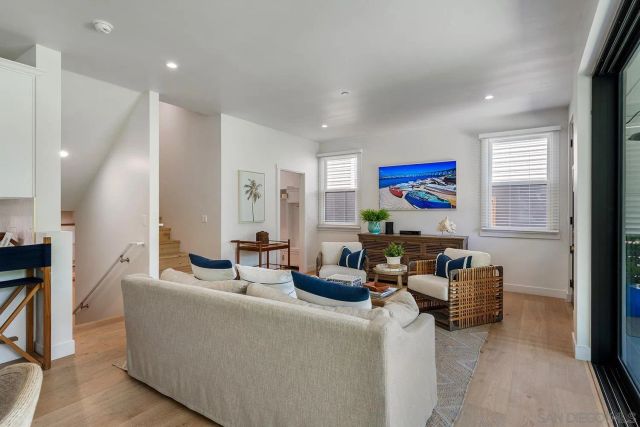 924 D Avenue, Coronado, CA 92118