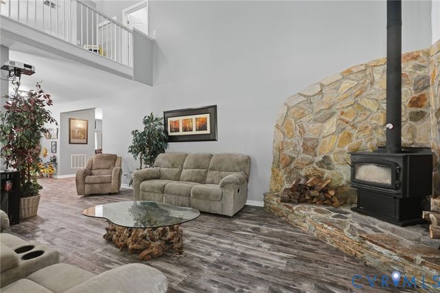 10517 Genito Ln, Chesterfield, VA 23832