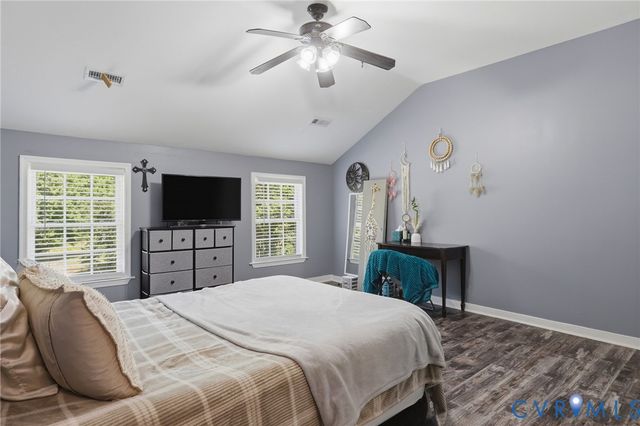 10517 Genito Ln, Chesterfield, VA 23832