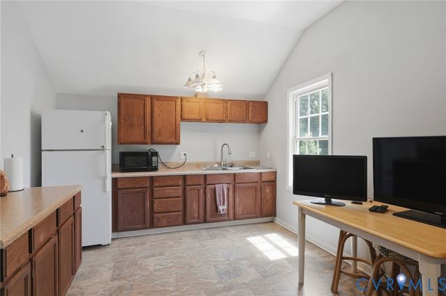 10517 Genito Ln, Chesterfield, VA 23832