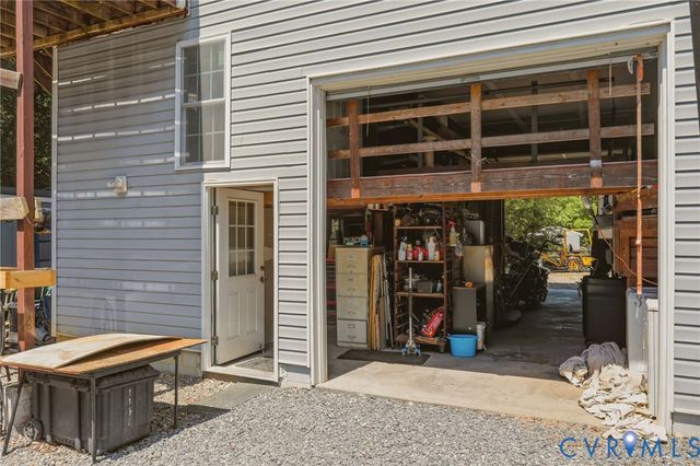 10517 Genito Ln, Chesterfield, VA 23832