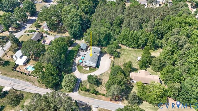 10517 Genito Ln, Chesterfield, VA 23832