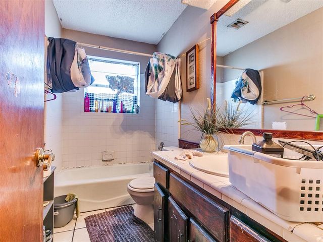 1426 W Watts Street, El Reno, OK 73036