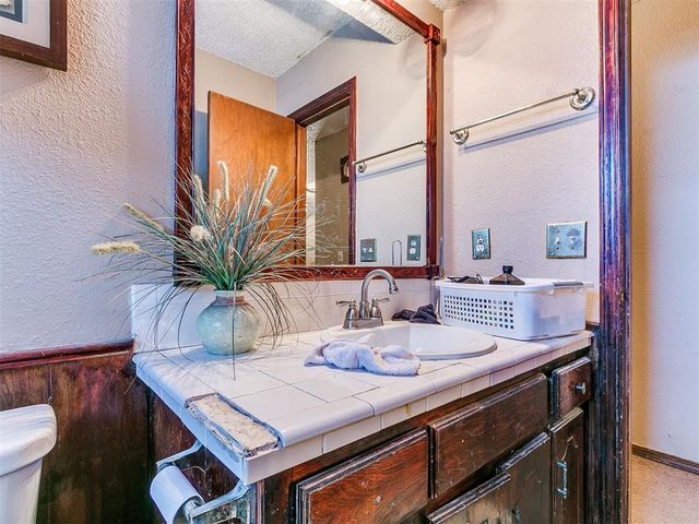 1426 W Watts Street, El Reno, OK 73036