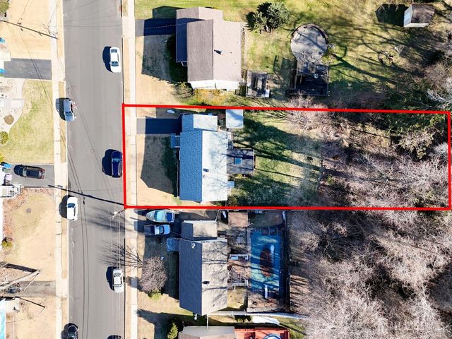 159 Washington Avenue, Old Bridge, NJ 08879