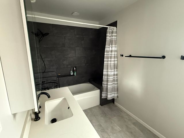 3788 Burns Avenue, Detroit, MI 48214