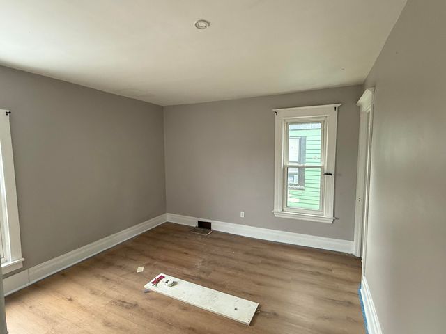 3788 Burns Avenue, Detroit, MI 48214