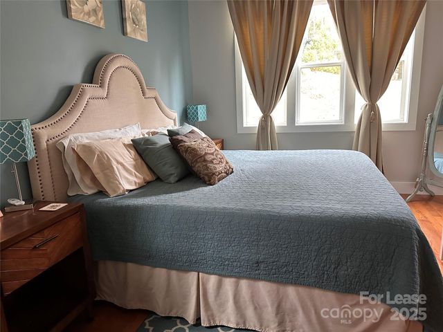 14 Constitution Court, Asheville, NC 28805