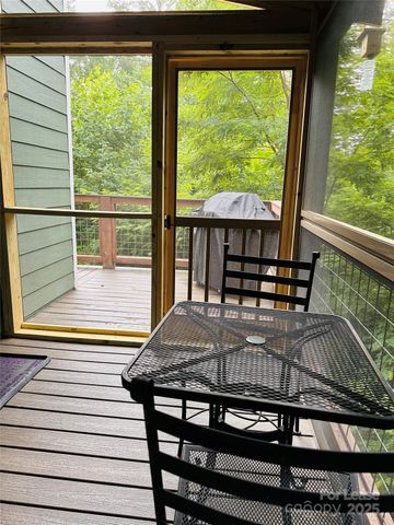 14 Constitution Court, Asheville, NC 28805