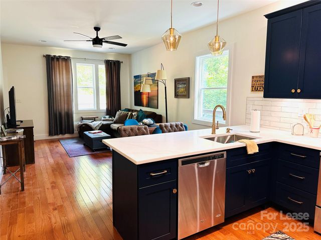 14 Constitution Court, Asheville, NC 28805