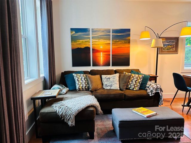 14 Constitution Court, Asheville, NC 28805