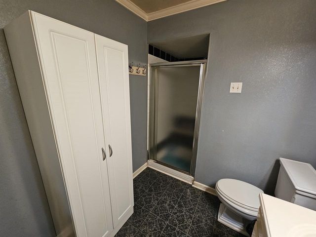 208 S WALKER STREET, Wautoma, WI 54982