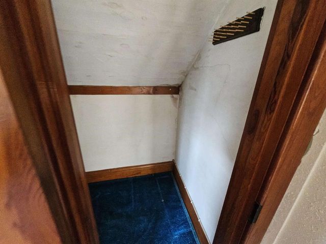 208 S WALKER STREET, Wautoma, WI 54982