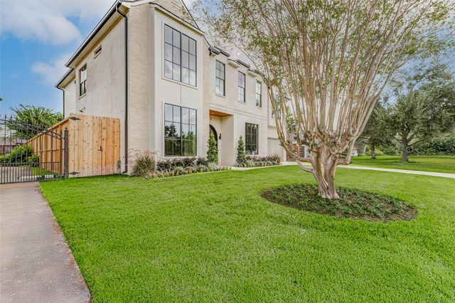 6911 Hartland Avenue, Houston, TX 77055