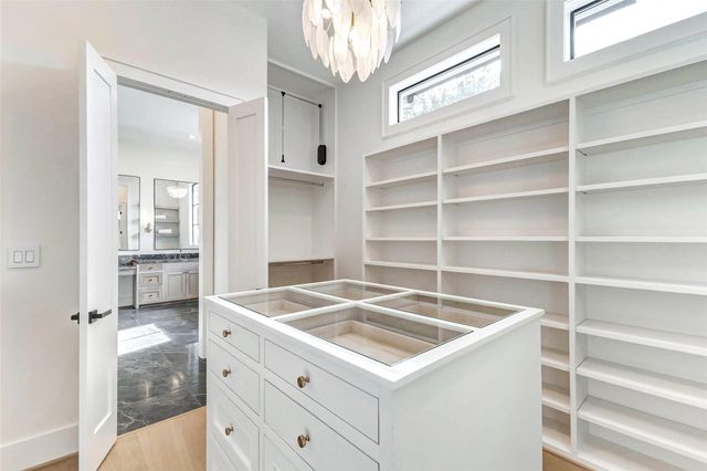 6911 Hartland Avenue, Houston, TX 77055