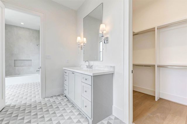 6911 Hartland Avenue, Houston, TX 77055