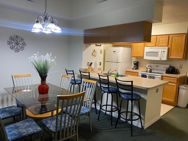 2040 ROYAL BAY BOULEVARD 30, Kissimmee, FL 34746