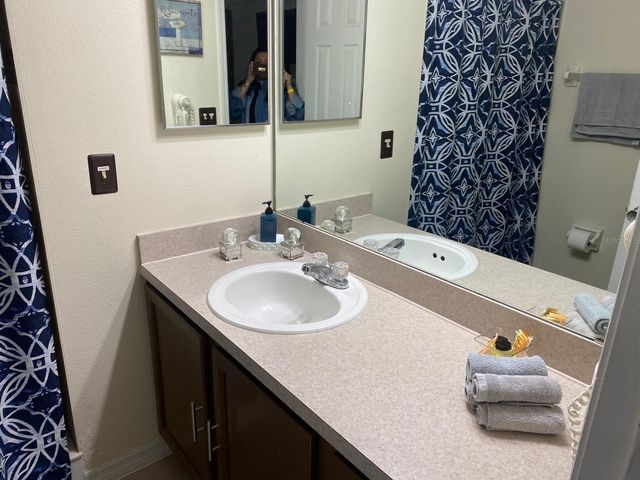 2040 ROYAL BAY BOULEVARD 30, Kissimmee, FL 34746