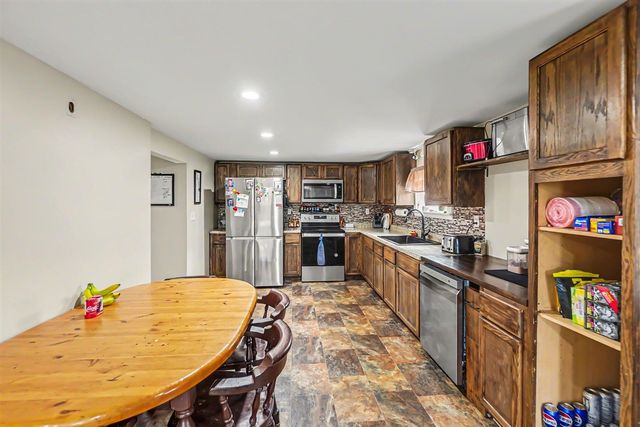 18680 220th Avenue, Big Rapids, MI 49307
