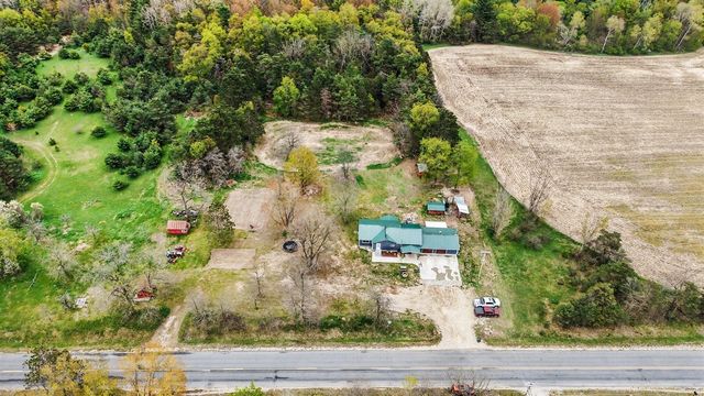 18680 220th Avenue, Big Rapids, MI 49307