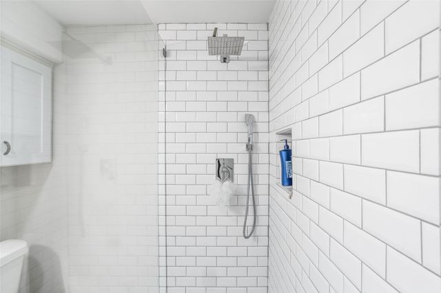 7924 Royal Lane 106, Dallas, TX 75230