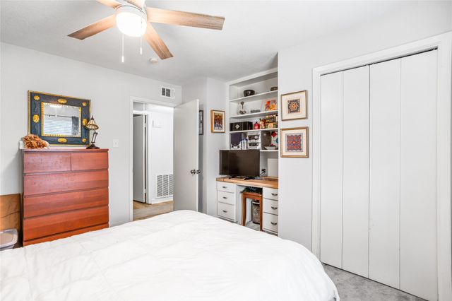 7924 Royal Lane 106, Dallas, TX 75230