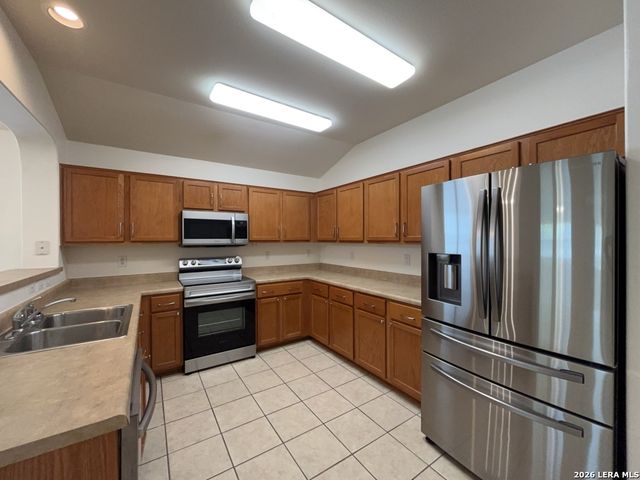 9622 Justice Lane, Converse, TX 78109