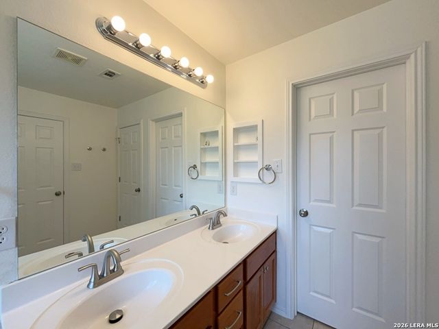 9622 Justice Lane, Converse, TX 78109