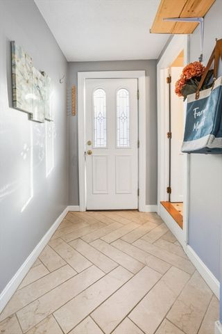 22 Laconia Ave, Saugus, MA 01906