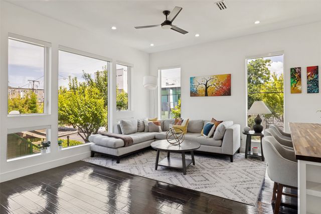 4811 Manett Street 101, Dallas, TX 75204