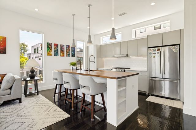 4811 Manett Street 101, Dallas, TX 75204