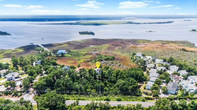 6420 River Vista Drive, Wilmington, NC 28412