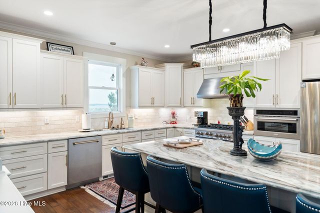 6420 River Vista Drive, Wilmington, NC 28412