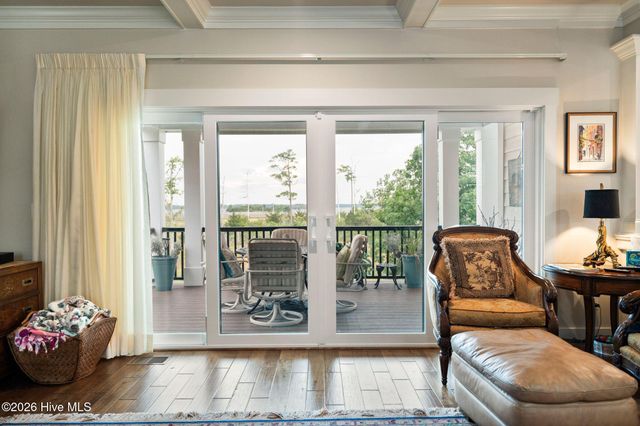 6420 River Vista Drive, Wilmington, NC 28412