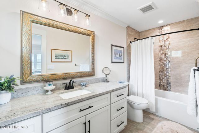 6420 River Vista Drive, Wilmington, NC 28412