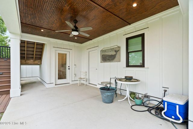 6420 River Vista Drive, Wilmington, NC 28412