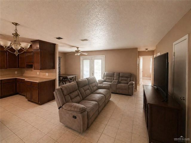 502 N Linares Street, Alton, TX 78573