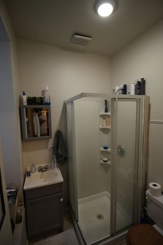 1736 W Beach Avenue, Chicago, IL 60622