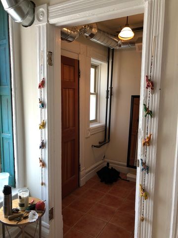 1736 W Beach Avenue, Chicago, IL 60622